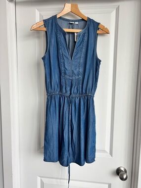 BNWT Sleeveless Denim Drawstring Waist Dress - Blue
